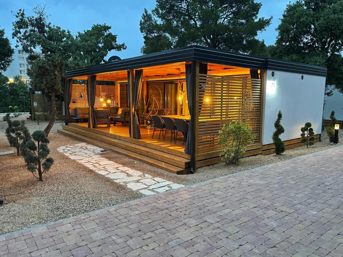 Pearl Of The Biograd Hotel บีโอกราดนาโมรู ภายนอก รูปภาพ