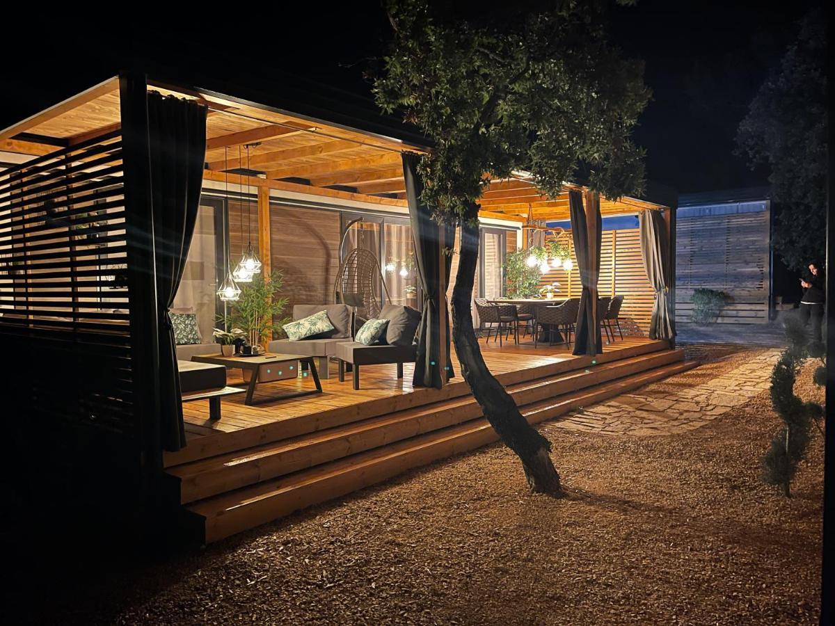 Pearl Of The Biograd Hotel บีโอกราดนาโมรู ภายนอก รูปภาพ