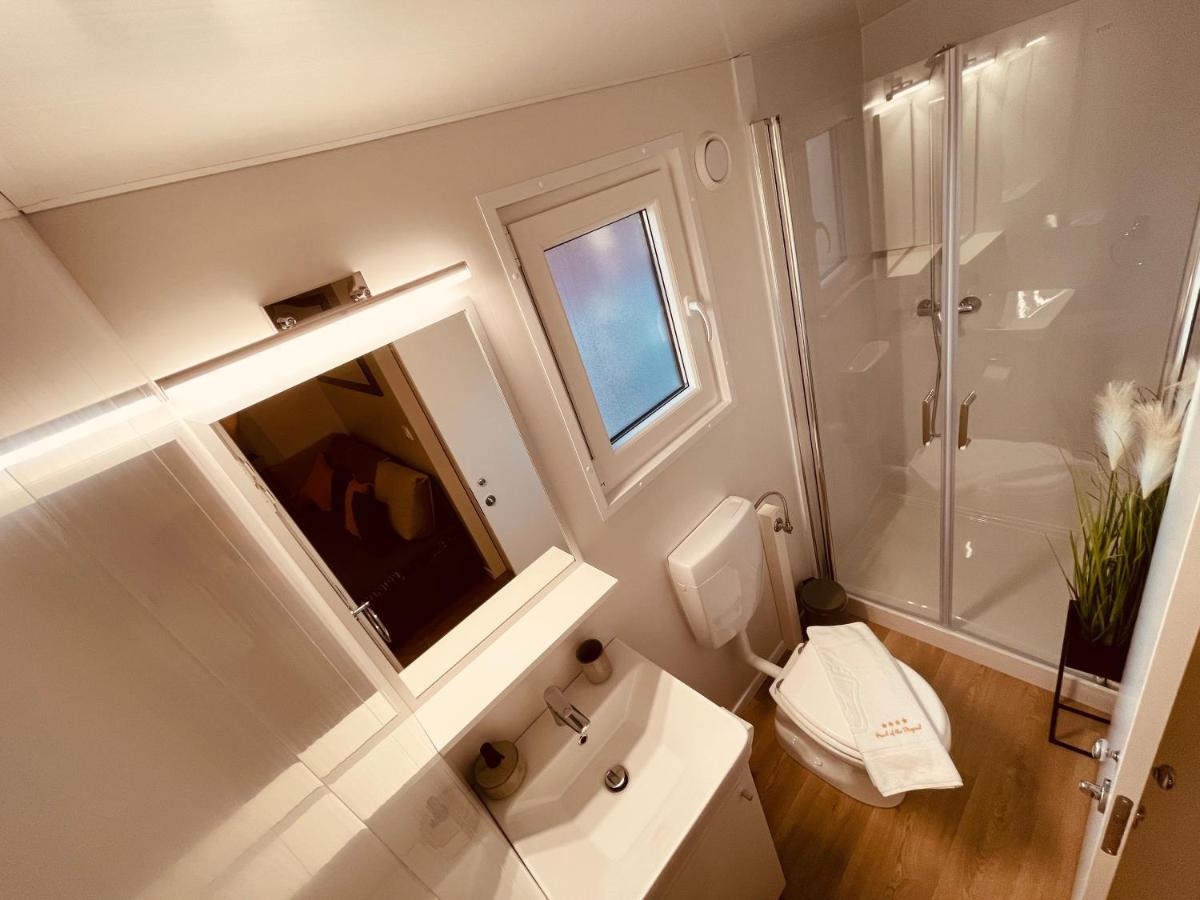 Pearl Of The Biograd Hotel บีโอกราดนาโมรู ภายนอก รูปภาพ