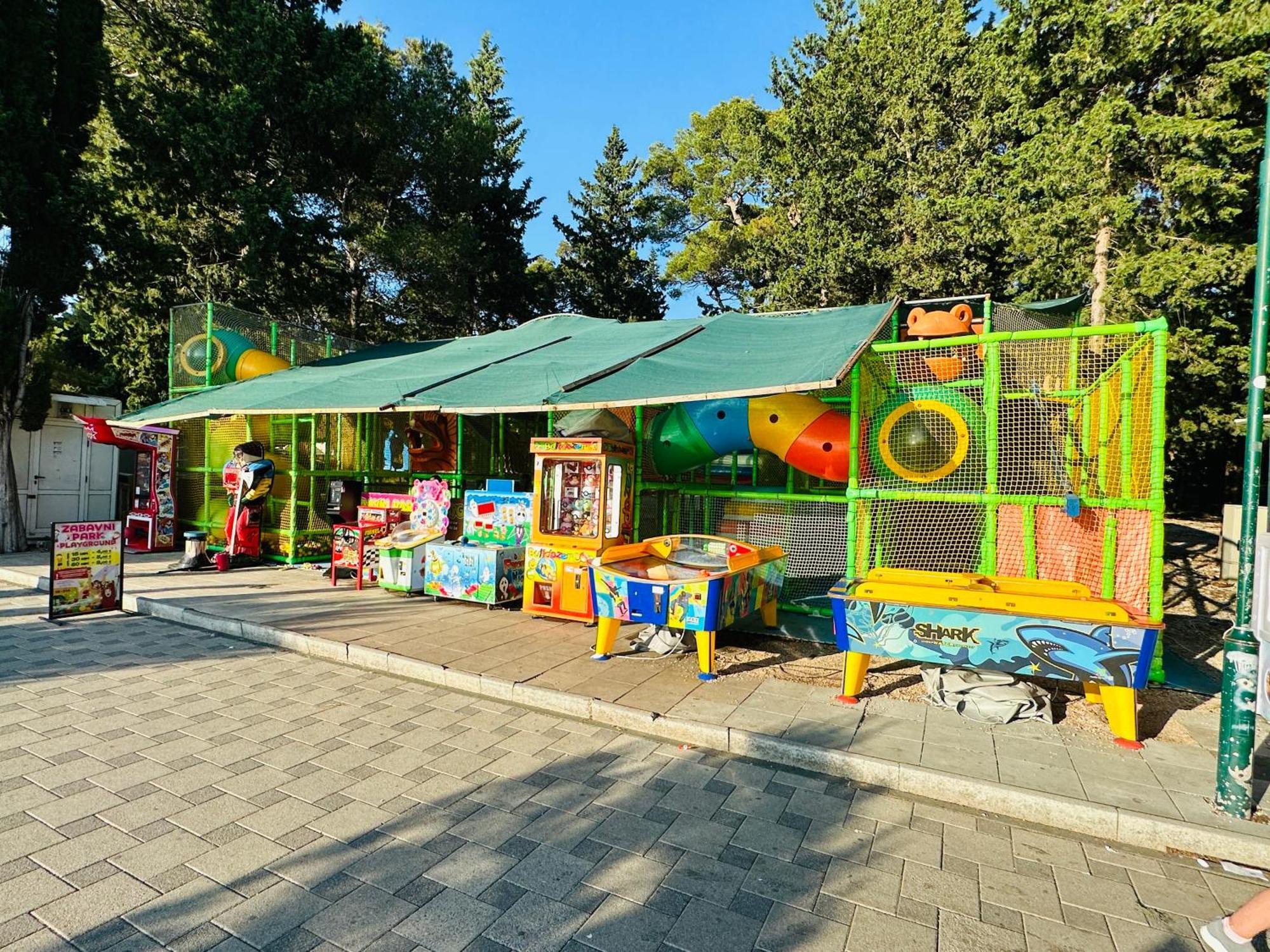 Pearl Of The Biograd Hotel บีโอกราดนาโมรู ภายนอก รูปภาพ