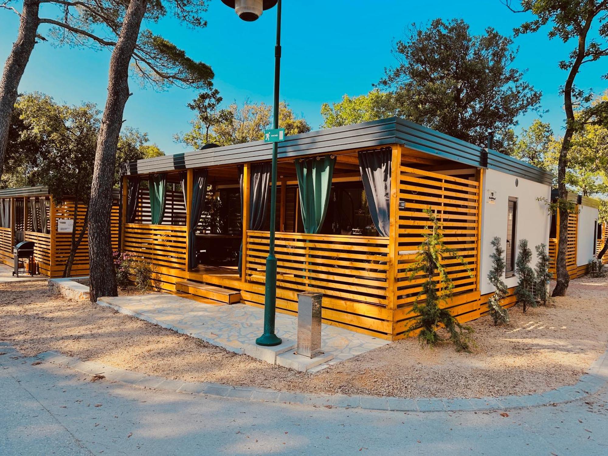 Pearl Of The Biograd Hotel บีโอกราดนาโมรู ภายนอก รูปภาพ